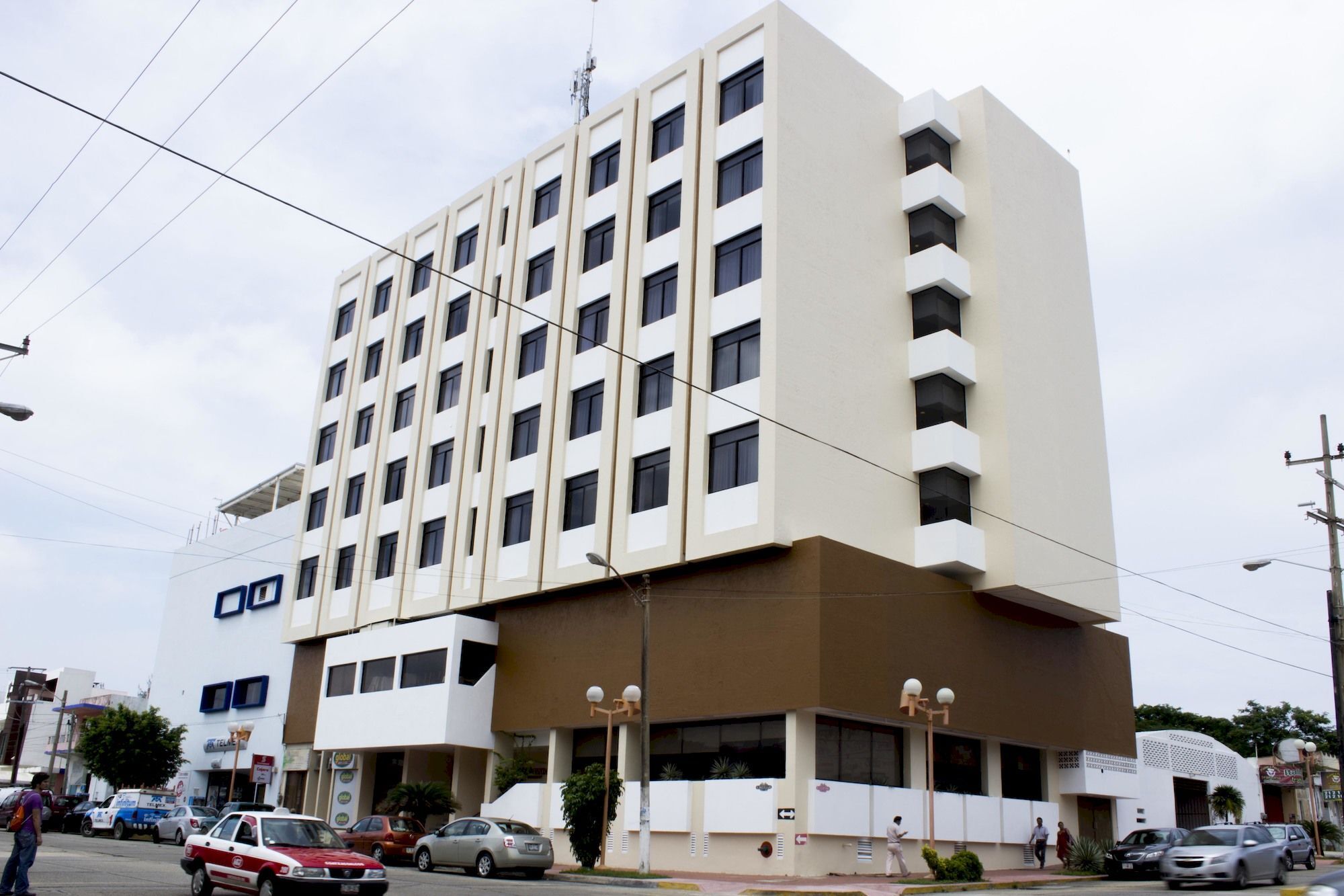 Hotel Enriquez Coatzacoalcos Bagian luar foto